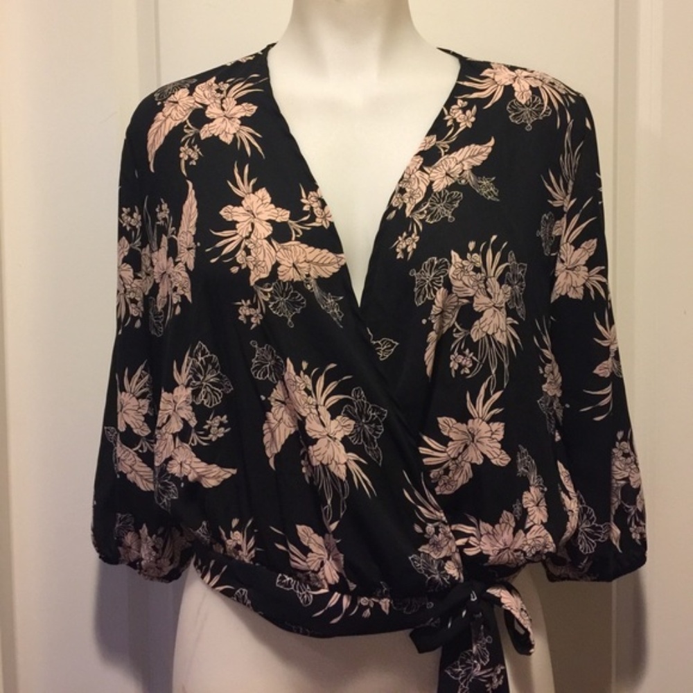NWOT Honey Punch Floral Wrap Blouse